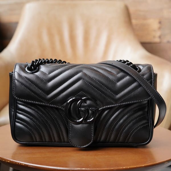 Gucci グッチ GG marmont small shoulder Bag Black Quilt Leather 446744 マーモント スモールショルダー ブラック