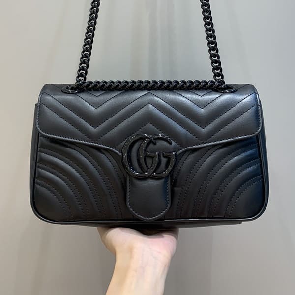 Gucci グッチ GG marmont shoulder Bag Black Quilt Leather マーモント ショルダー ブラック