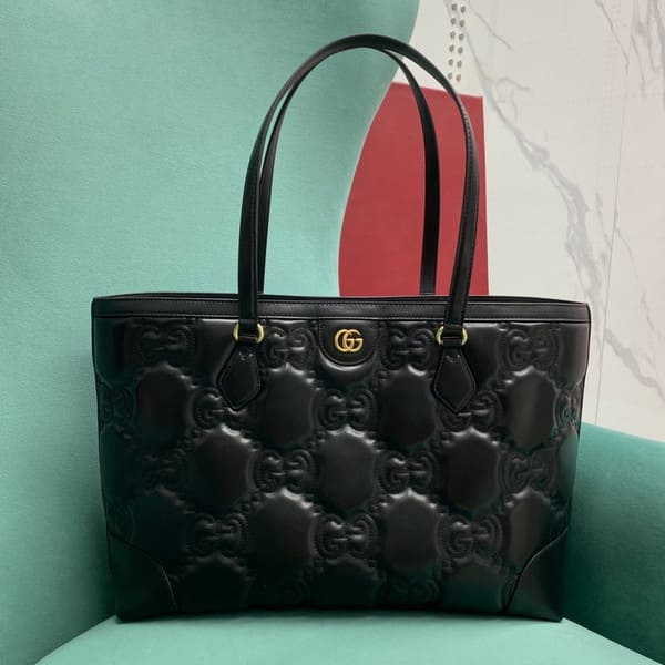 Gucci グッチ GG Matelasse Quilt Leather Tote Bag Black 631685 マトラッセ キルティングレザー トートバッグ ブラック