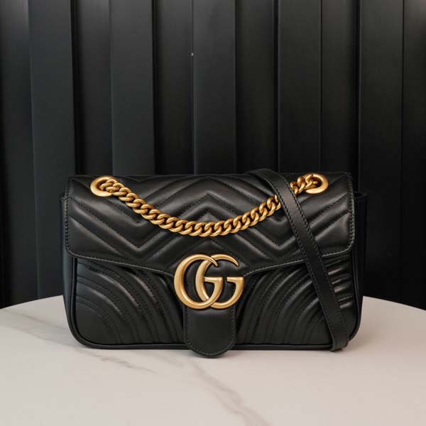 Gucci グッチ GG Marmont Quilted Small bag 443497 マーモント キルティング スモールバッグ ブラック