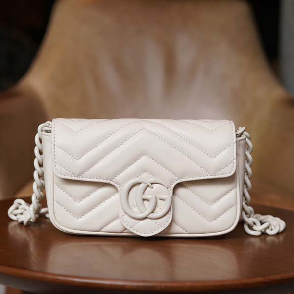 Gucci グッチ GG Marmont Quilted Belt bag 443497 マーモント キルティング ベルトバッグ ホワイト