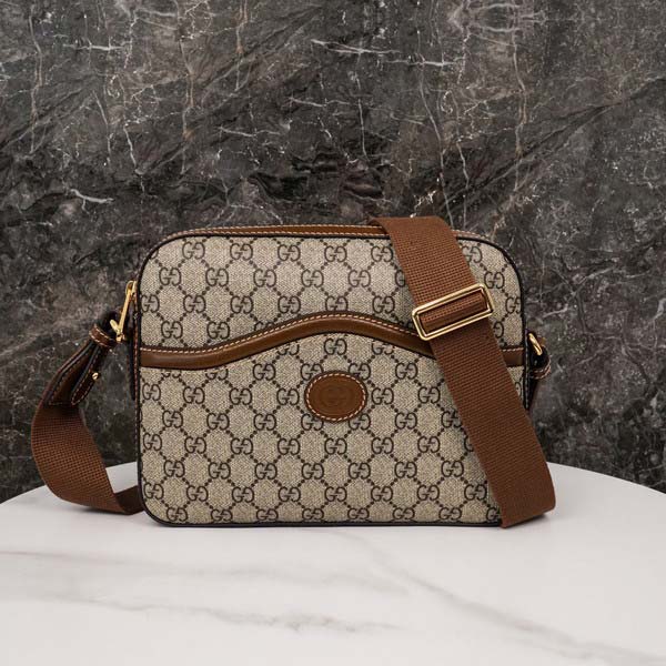 Gucci グッチ Messenger bag with interlocking G 675891 インターロッキング付き メッセンジャーバッグ GGスプリーム