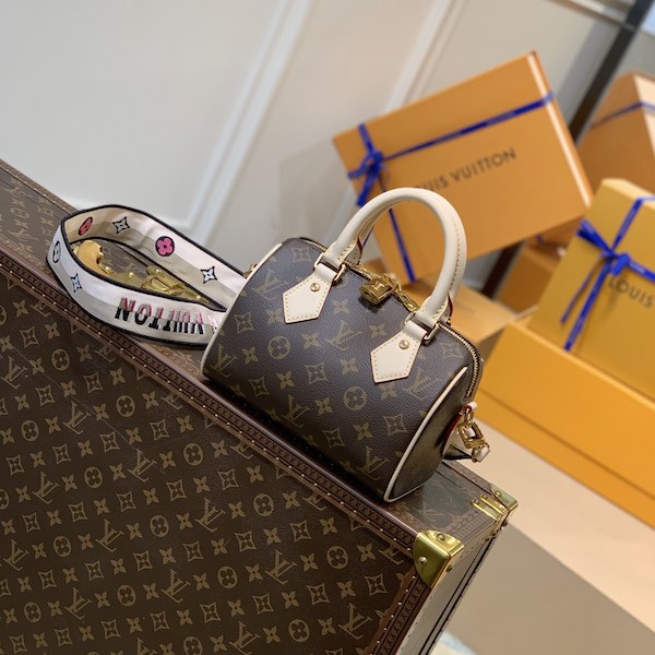 Louis Vuitton ルイヴィトン speedy bandouliere 20 スピーディ・バンドリエール 20 M45957 モノグラム noir ノワール