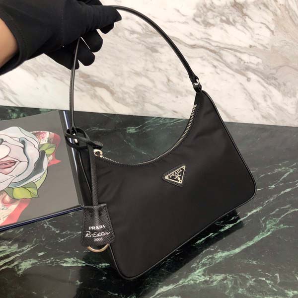 Prada プラダ Nylon Shoulder Bag 1NE204 ナイロン ショルダーバッグ ブラック